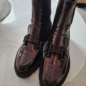 Bos & Co New Sz 39 Waterproof Glossy Burgundy Ankle Boots with Buckle Detail